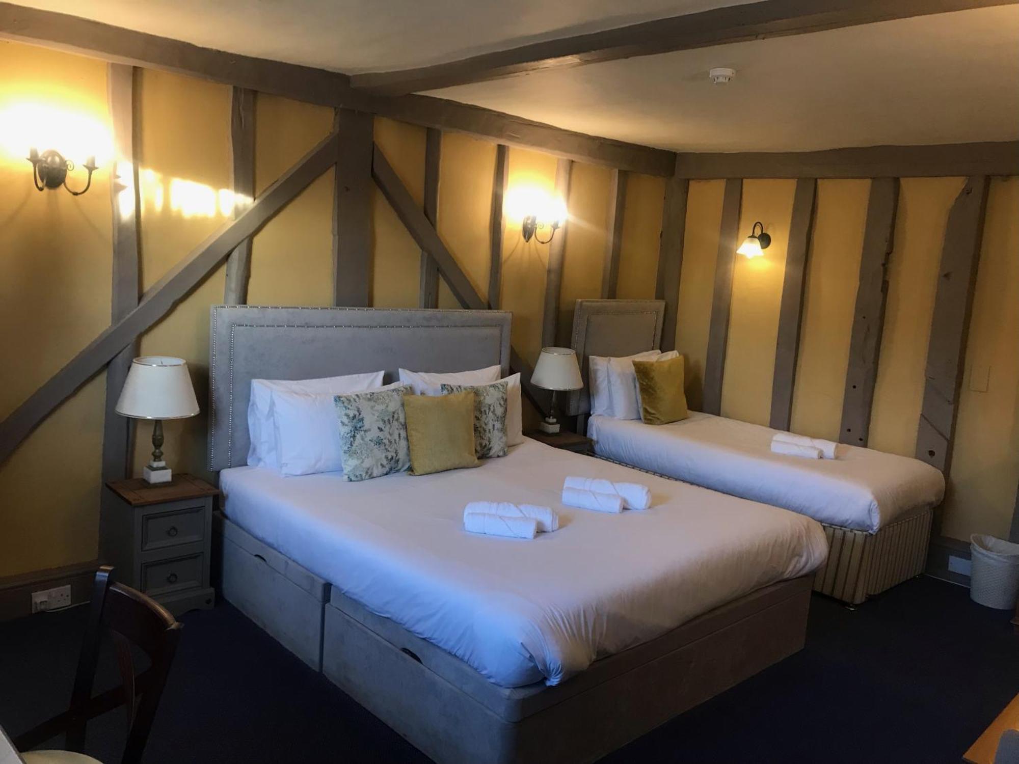 Black Buoy Inn Wivenhoe Экстерьер фото